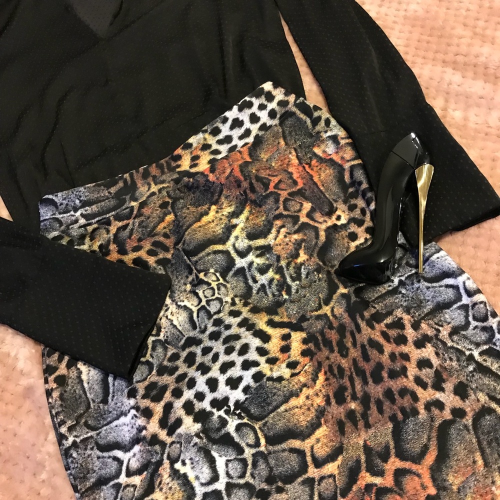 Leopard print skirt